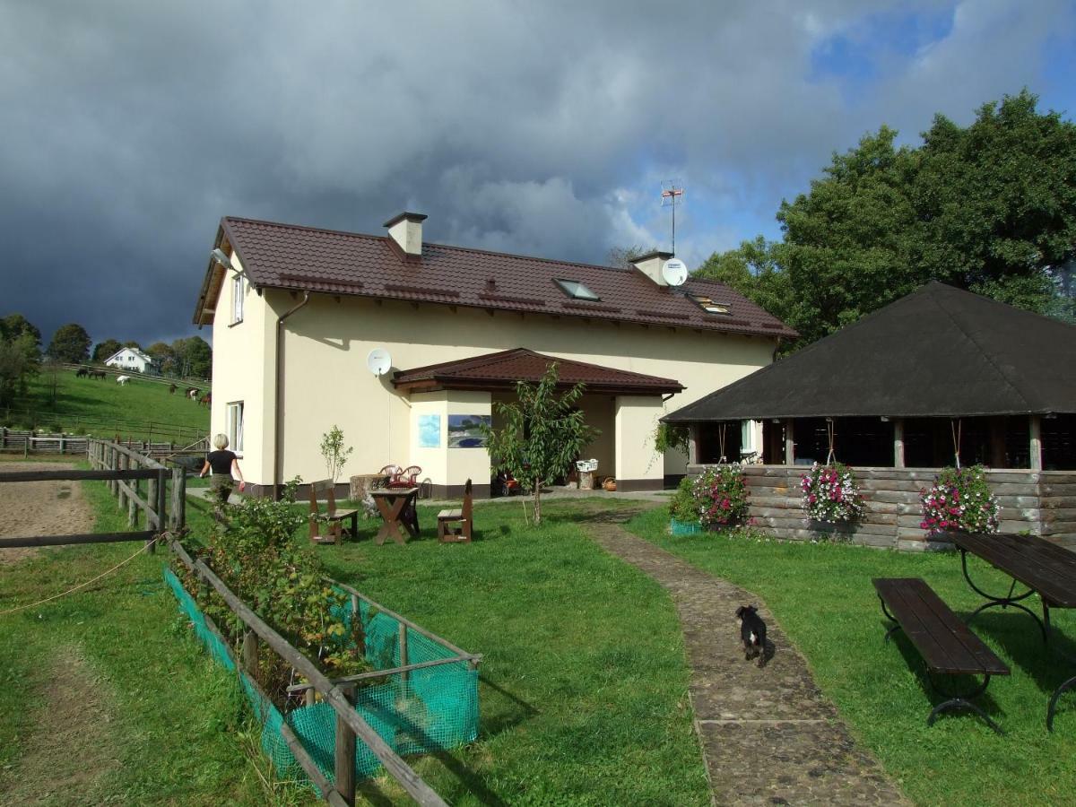 Stajnia Grazyny Mikorowo 46 Villa Czarna Dabrowka Buitenkant foto
